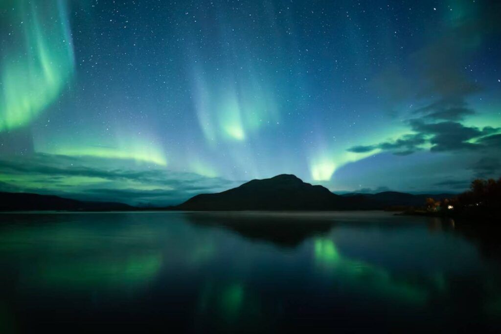 The Green Lights of the Northern Lights in Iceland