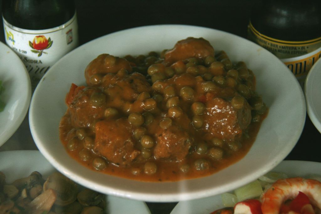 Albóndigas en salsa