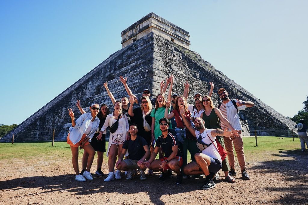 WeRoad group tour to Mexico