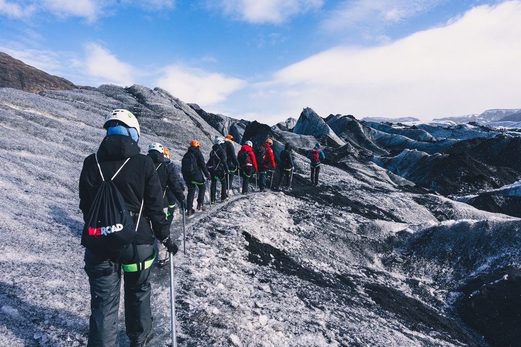 WeRoad group trekking adventure