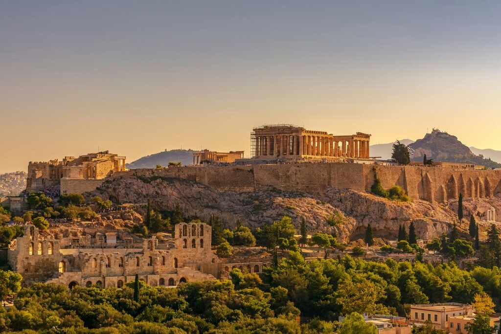 Best time to visit Greece: a complete guide for every season